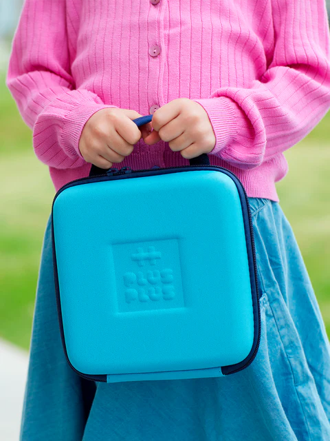 Plus Plus Blue Travel Case with travel board and 100 pieces